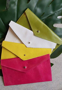 Green - 100% handmade Mini leather coin money purse