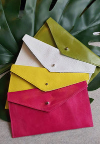 White - 100% handmade Mini leather coin money purse