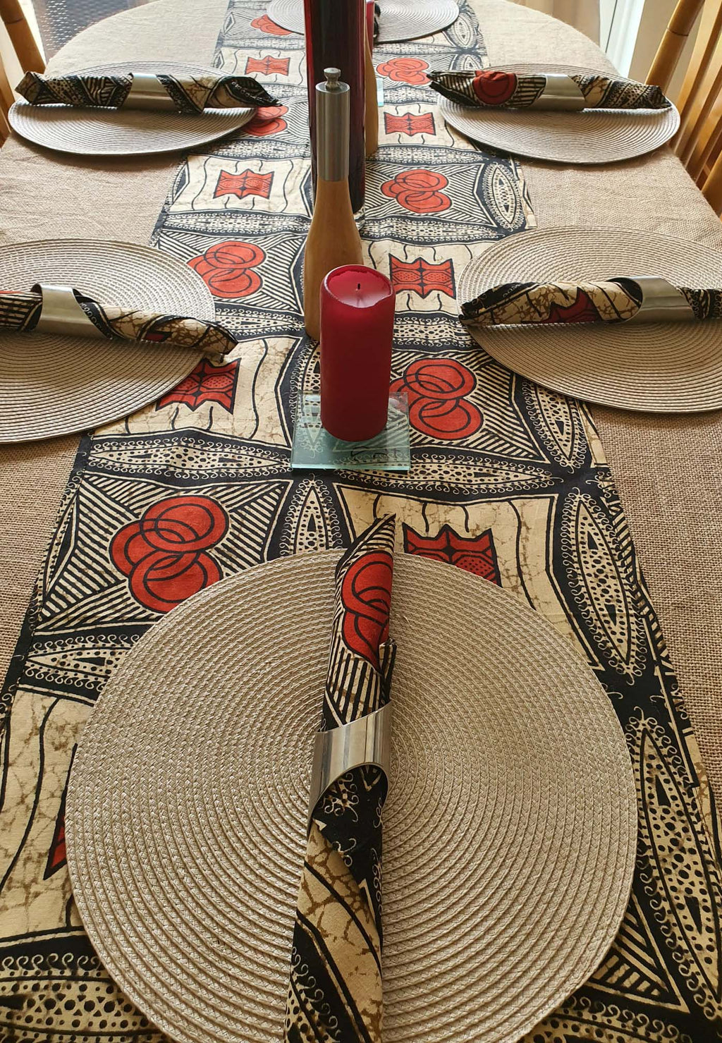 Table linen, Table cloth and Runner with Napkins - Jute and Orange and ...